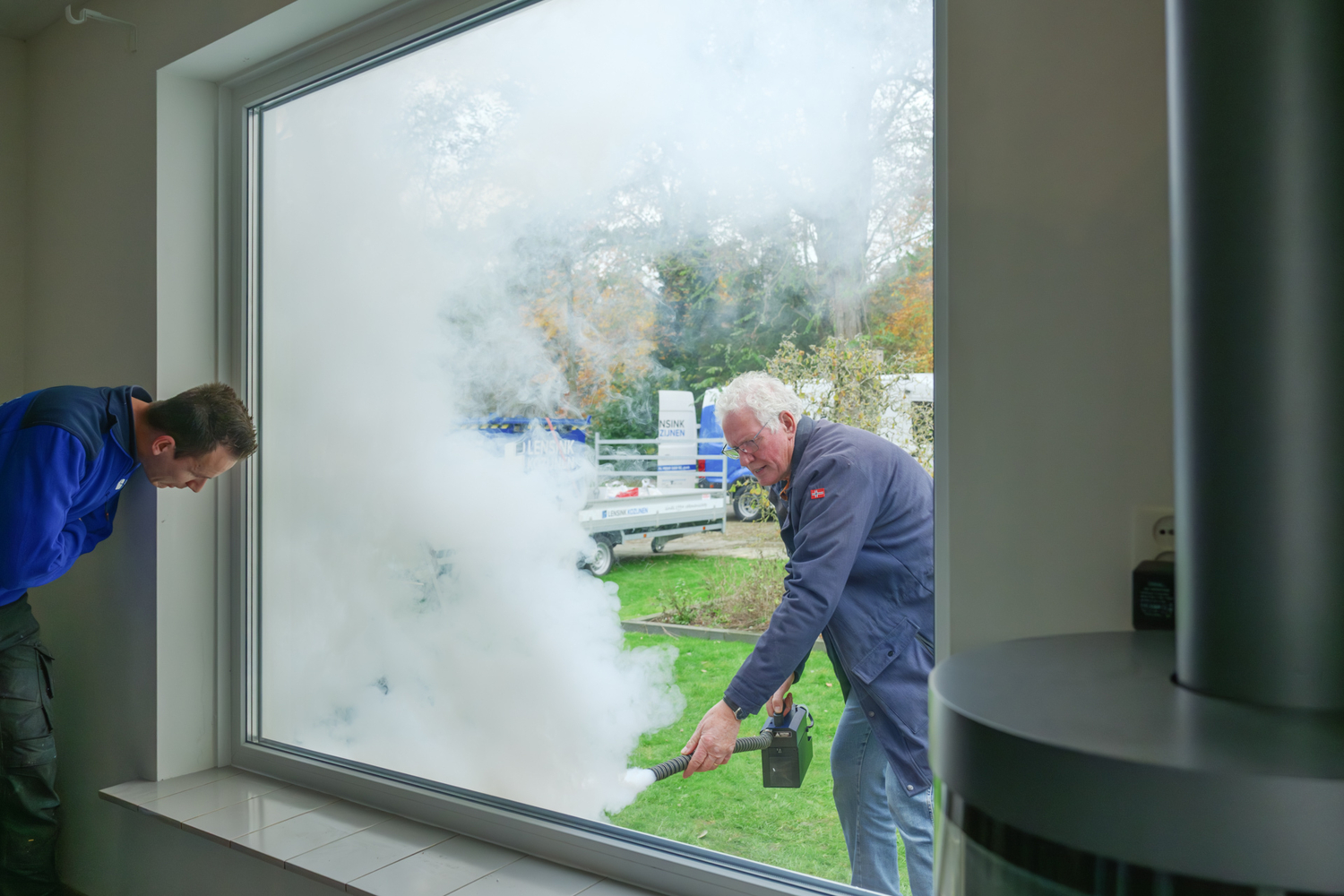 Hoe we onze kozijnen nóg beter maken met een blowerdoortest - Lensink Kozijnen