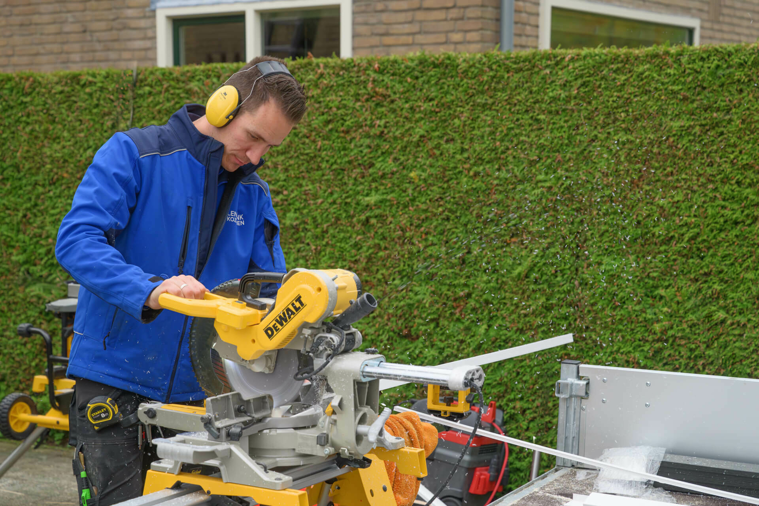 Hoe we onze kozijnen nóg beter maken met een blowerdoortest - Lensink Kozijnen