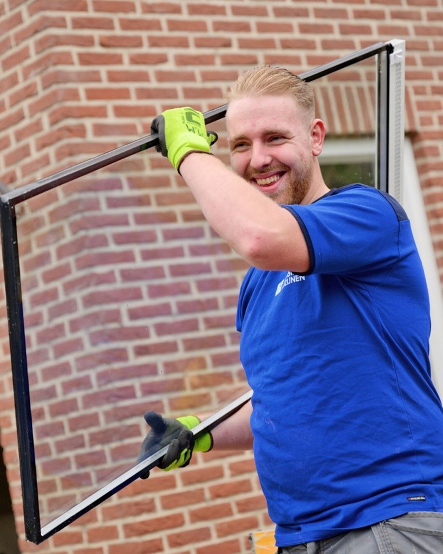 Lensink Kozijnen - Dé specialist voor het produceren en monteren van aluminium en kunststof kozijnen