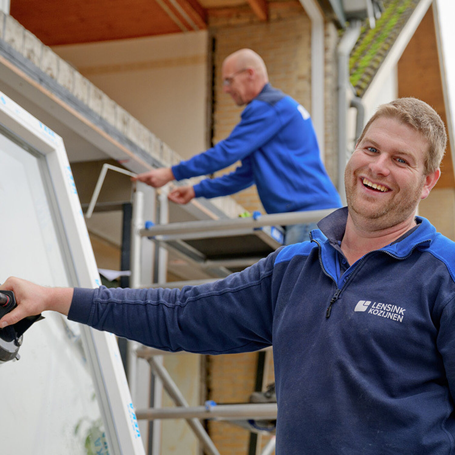 Lensink Kozijnen - Dé specialist voor het produceren en monteren van aluminium en kunststof kozijnen