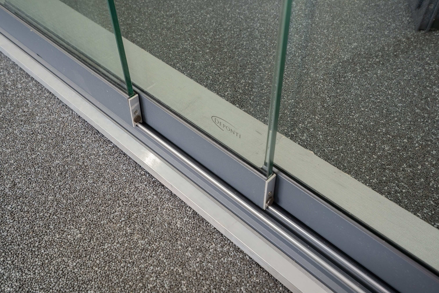 Showroom schuifpui voorbeeld