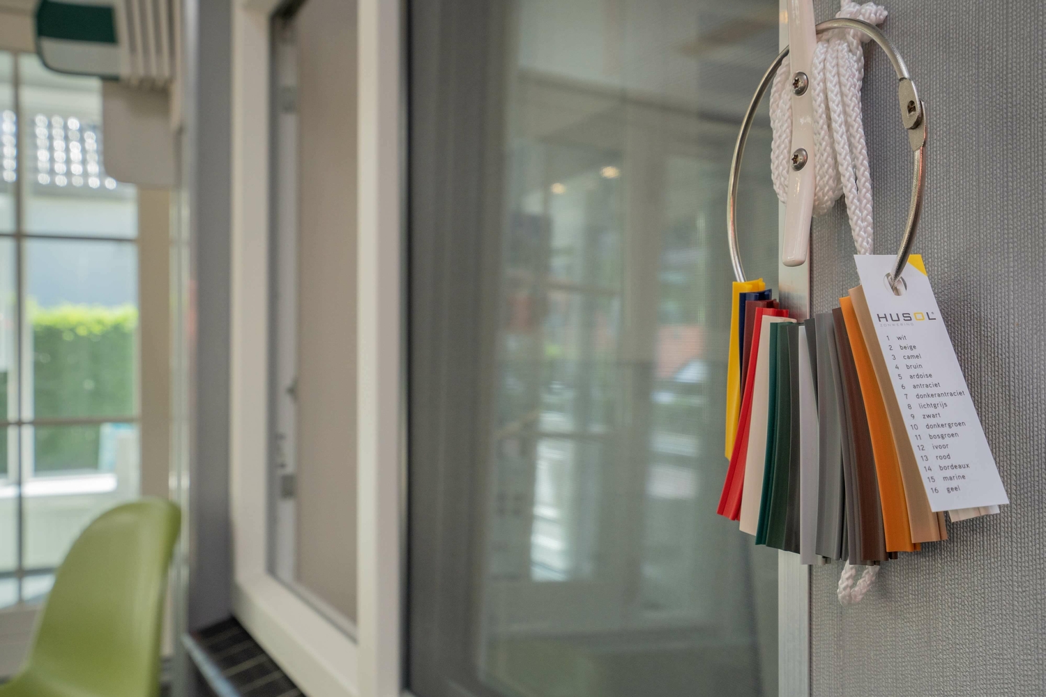 Showroom kleurstaven kozijnen kiezen