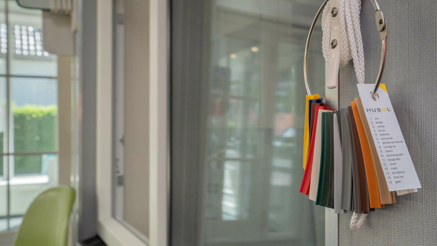 Showroom kleurstaven kozijnen kiezen